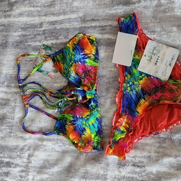 Luli fama mundo de colores full ruched bottom in size M and tassel back top M - Picture 10 of 10